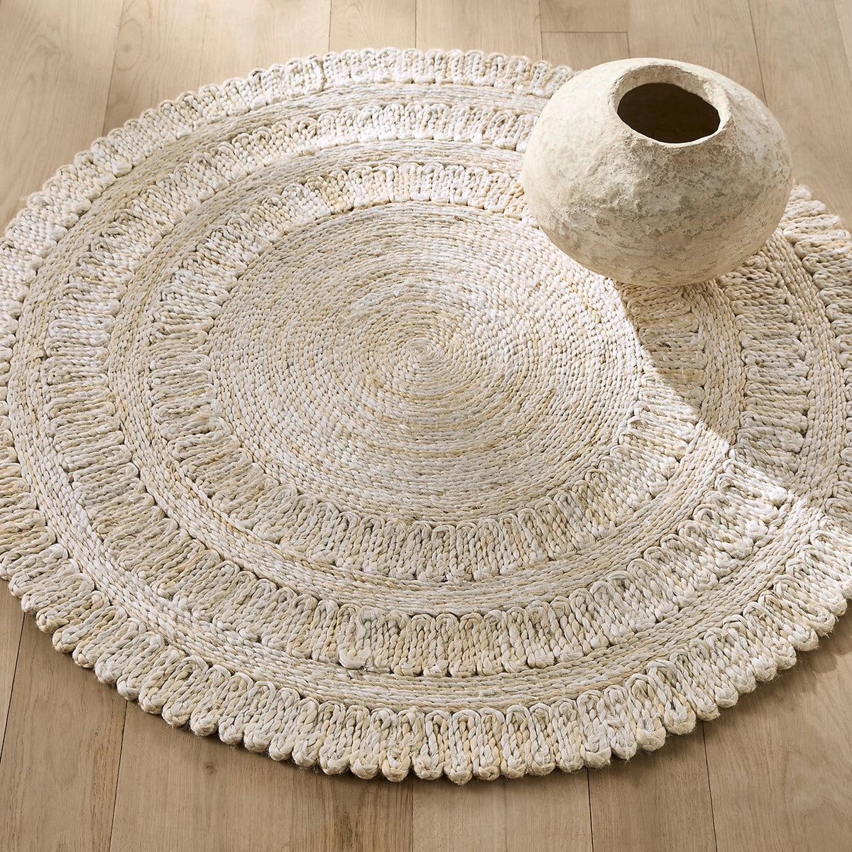 White Beige Jute Braided Round Rugfor Living Room – Market Style handmade by LoomifyHome