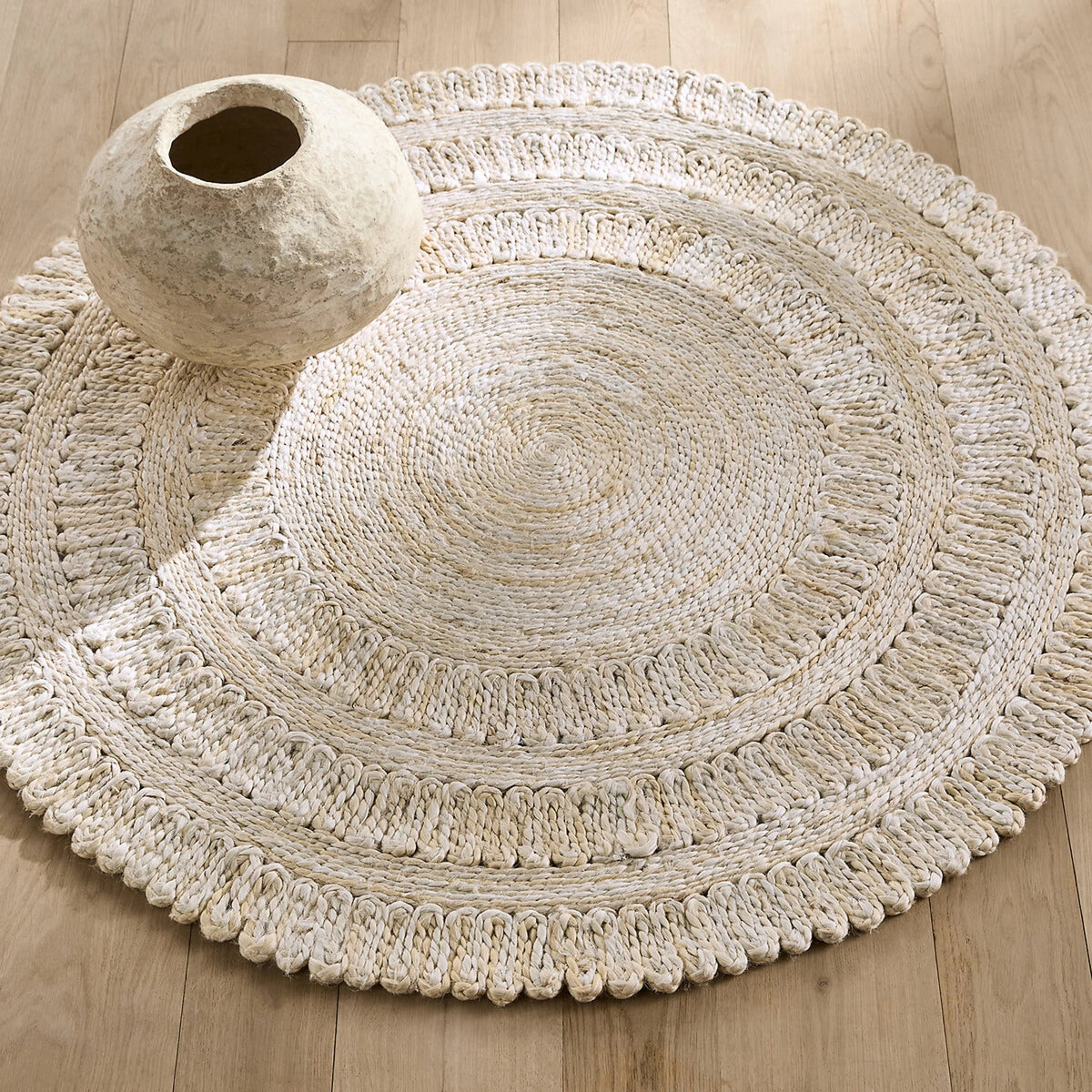 White Beige Jute Braided Round Rugfor Living Room – Market Style handmade by LoomifyHome