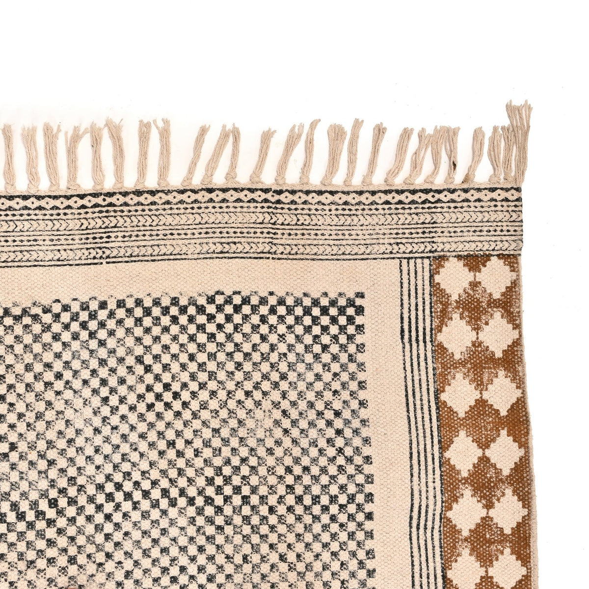 Cotton Braided Stair Runnerfor Living Room – Scalloped handmade by LoomifyHome